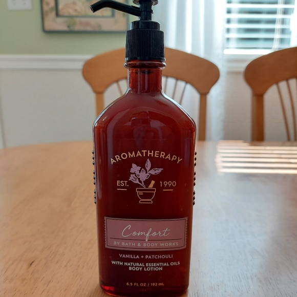 Bath & Body Works Other - Bath & Body Works COMFORT Lotion - Retired